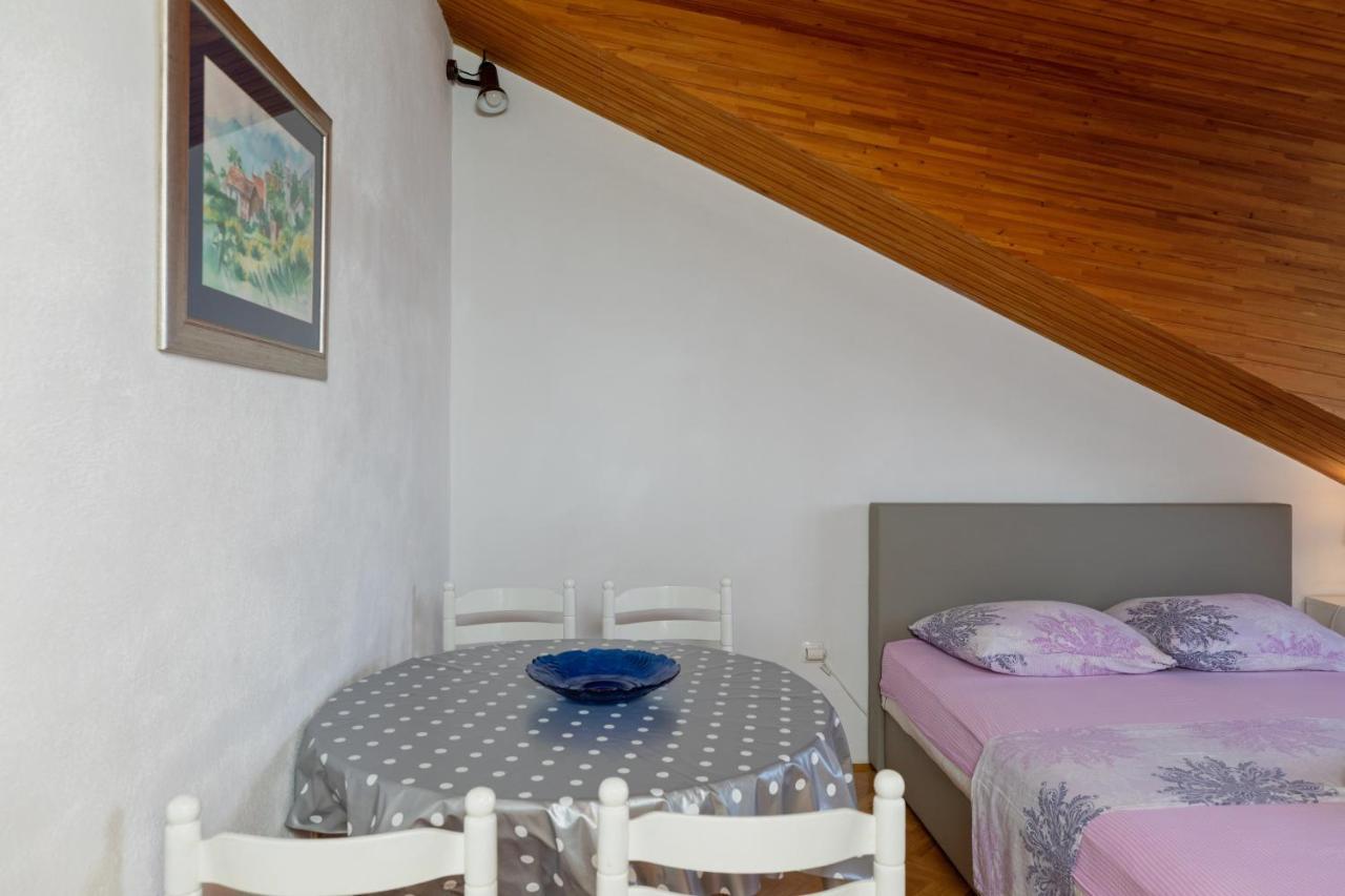 Apartments By The Sea Stanici, Omis - 19728 エクステリア 写真